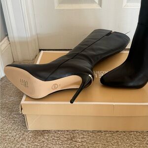 Brand New Michael Kors Stylish Tall Boots